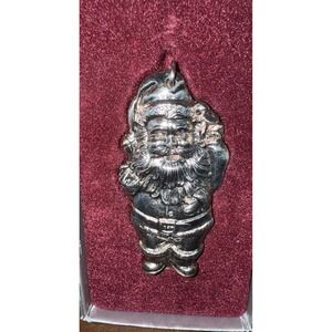 International Silver Co 1973 Santa Claus Silver Plated Christmas Ornament 2.5"